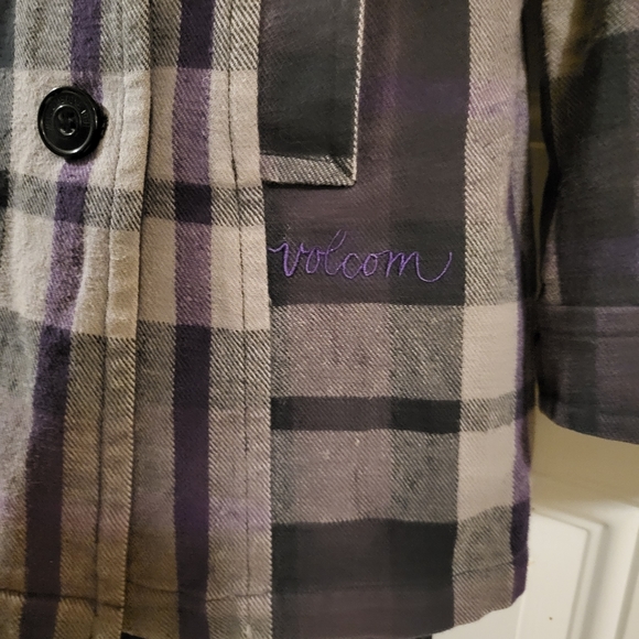 Volcom Purple Plaid Peacoat in sz S EUC - Picture 6 of 10